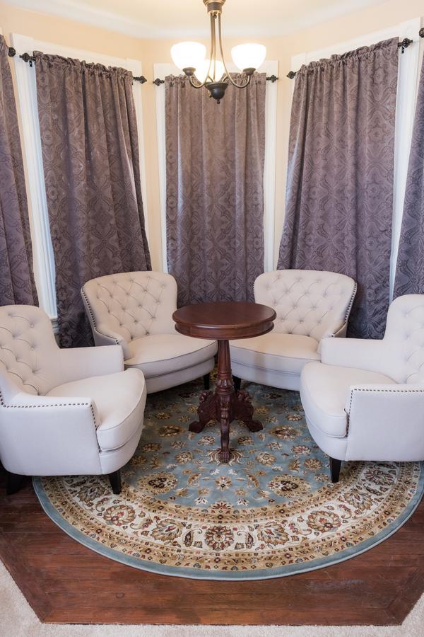 Dennison Street Inn, B & B Colonial Beach Bagian luar foto